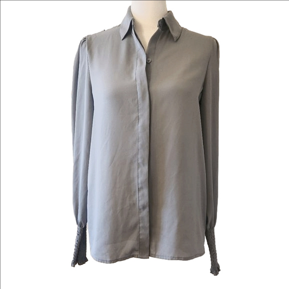 EXPRESS POWDER BLUE BUTTON UP BLOUSE WITH SMOCKED SLEEVE CUFFS - XS